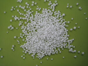 Alümina içi boş top